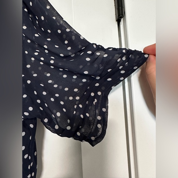 Women dress, NAVY! size 16 - more like 12…. DKNY - Picture 4 of 10